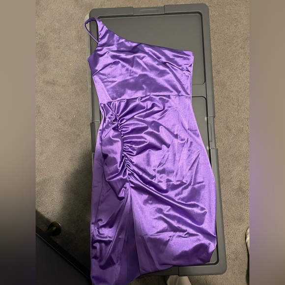 Windsor Asymmetrical Purple Dress - Picture 3 of 4